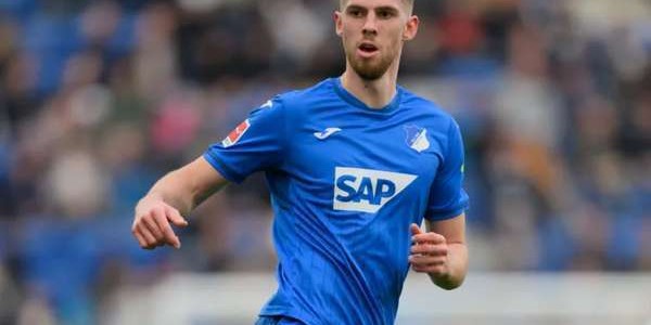 利兹联需支付1725万英镑引进德甲新星安东·斯塔赫