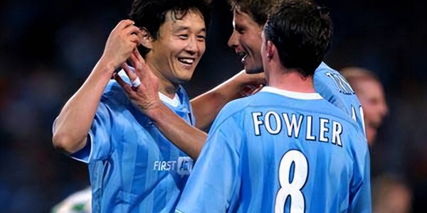 22年前今天孙继海创造历史，欧洲联盟杯破门！曼城5-0威尔士亚军（2003年8月14日）